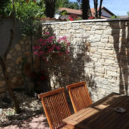 Sole Apartment