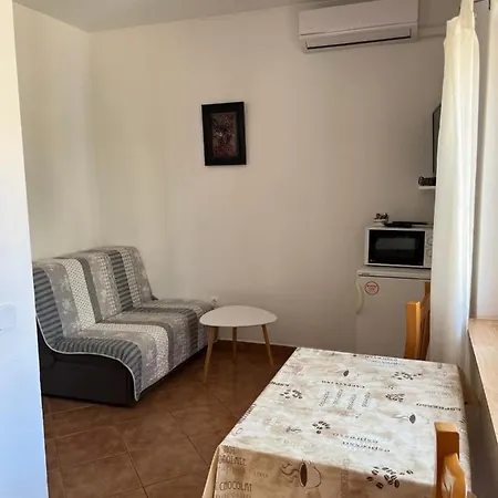 Sole Apartment *